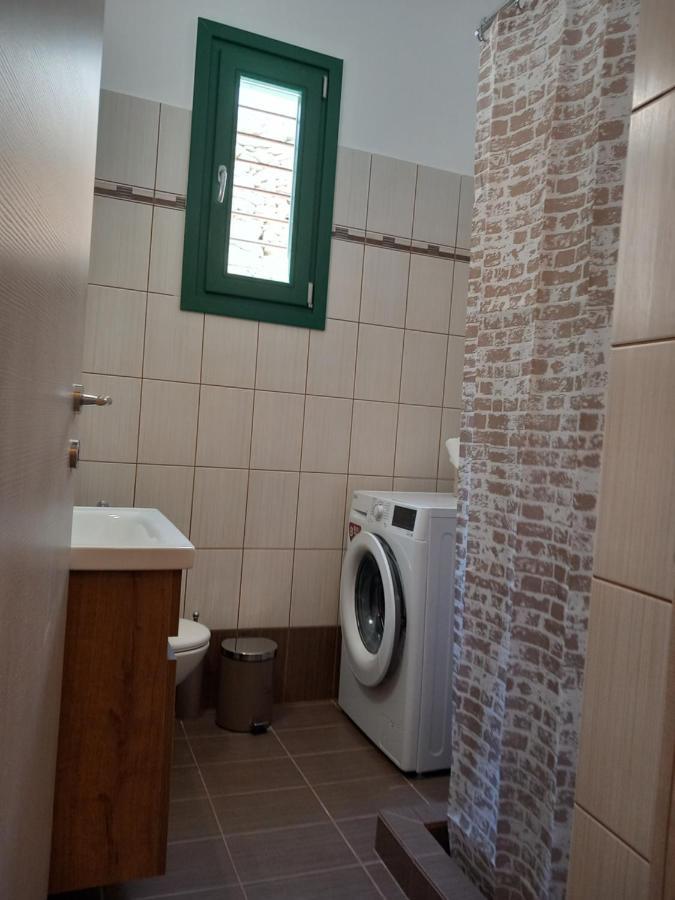 Aurora Andros House Korthio